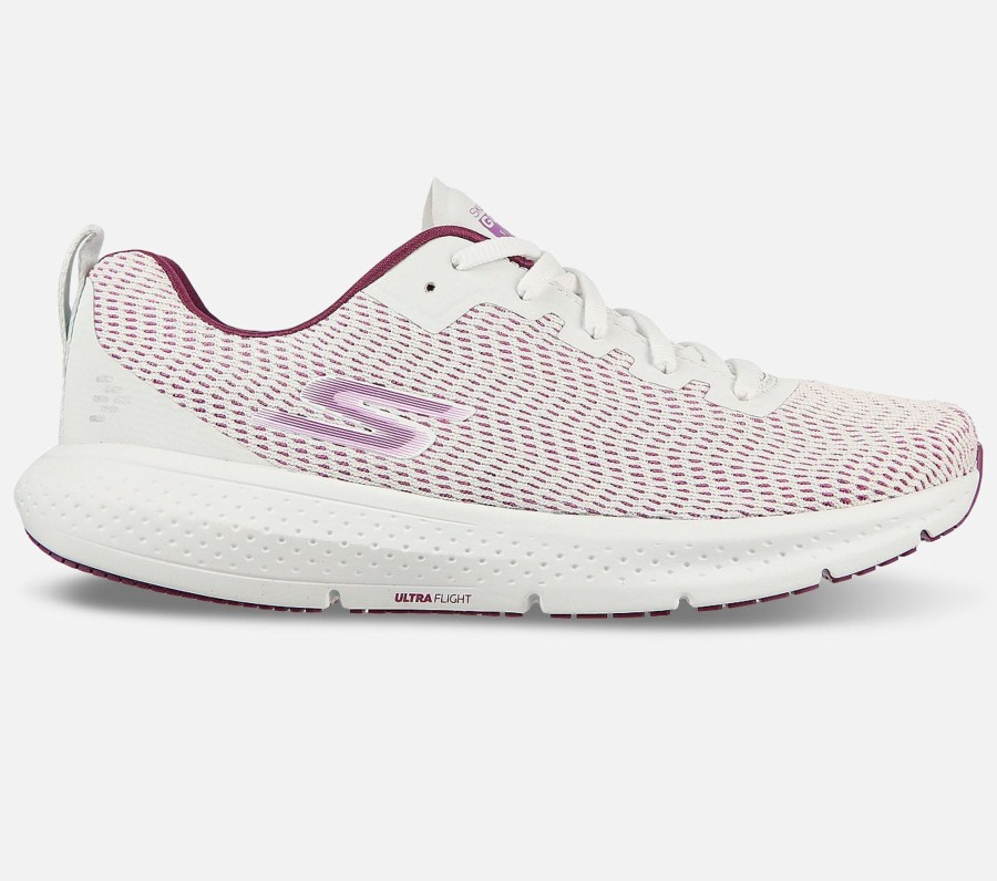 Naiset SKECHERS Kengat | Go Run Supersonic - Relaxed Fit