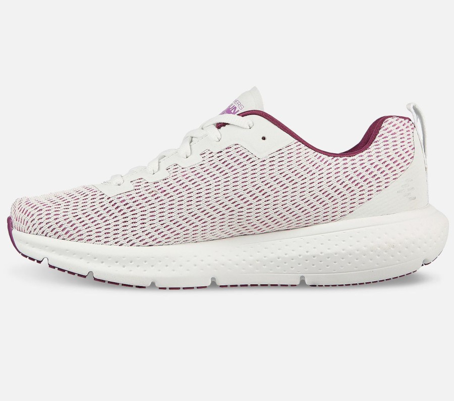 Naiset SKECHERS Kengat | Go Run Supersonic - Relaxed Fit