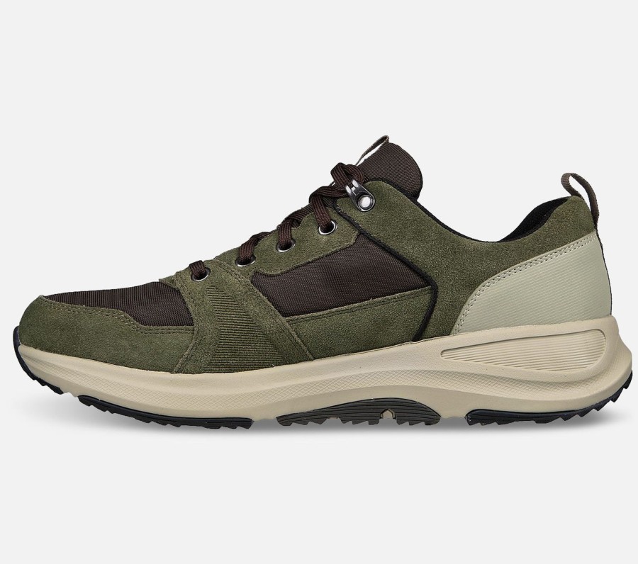 Miehet SKECHERS Kengat | Go Walk Outdoor - Massif Waterproof